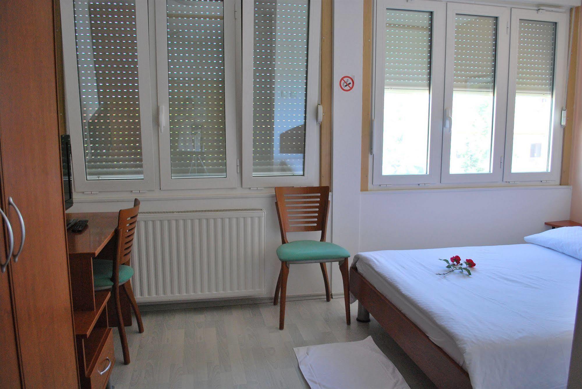 Bed And Breakfast Kogoj โนวาโกริคา ภายนอก รูปภาพ