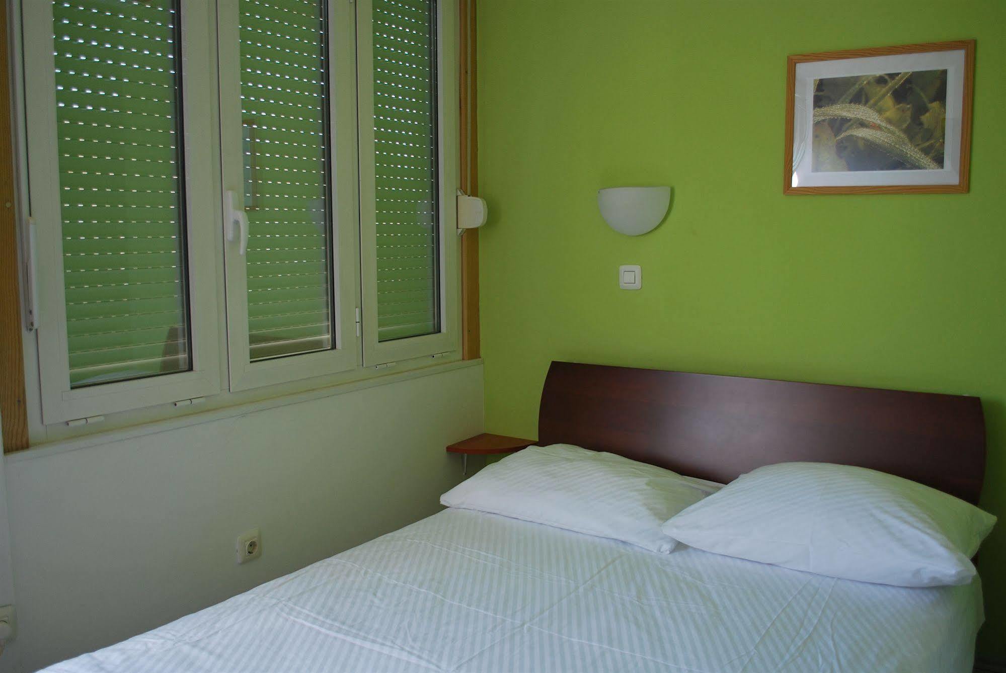 Bed And Breakfast Kogoj โนวาโกริคา ภายนอก รูปภาพ